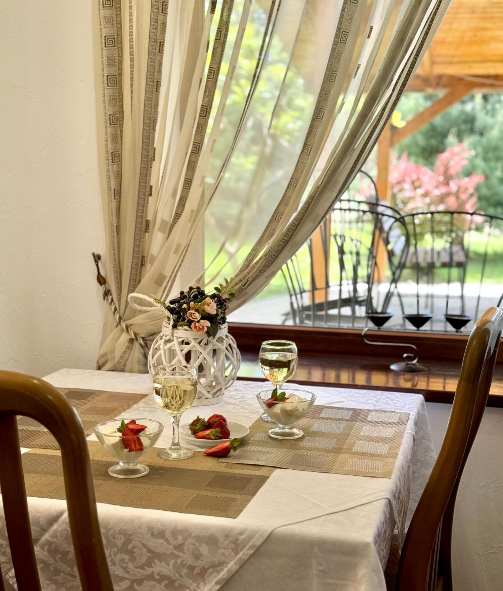 Villa Alessia Skhidnytsia المظهر الخارجي الصورة